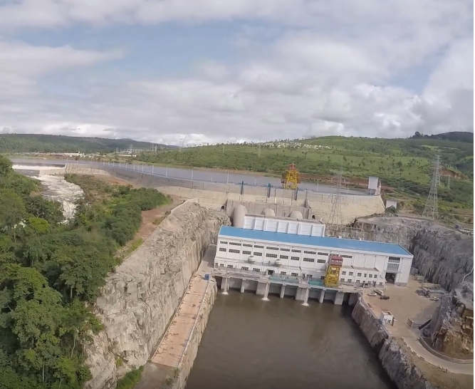 Kaleta Dam located at the mouth of the Konkouré River